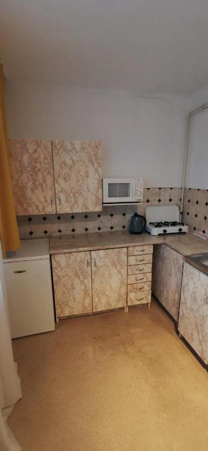Kawalerka Czestochowa 17 Apartment Екстериор снимка