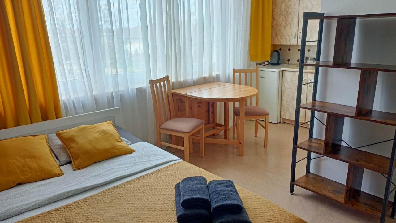 Kawalerka Czestochowa 17 Apartment Екстериор снимка