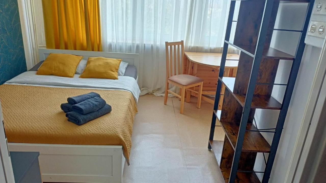Kawalerka Czestochowa 17 Apartment Екстериор снимка